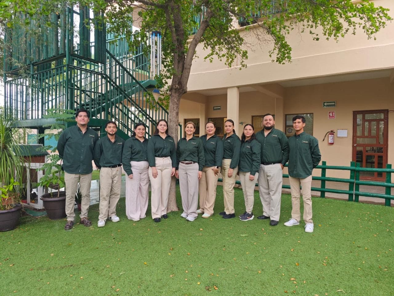 Equipo de docentes de Bambú Montessori Hermosillo